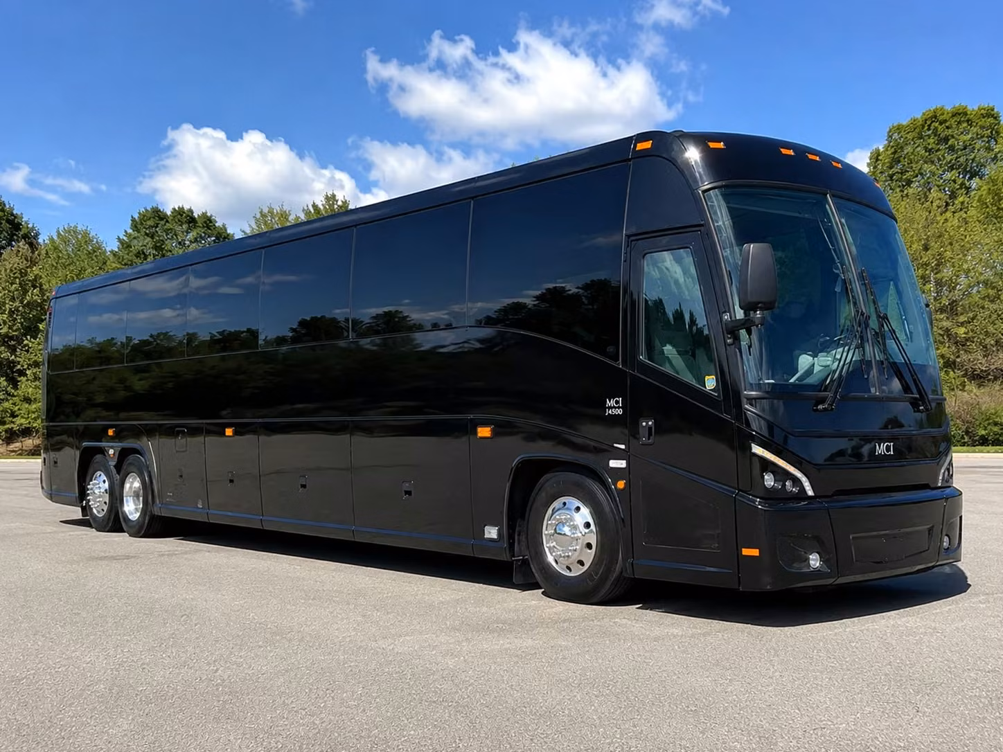 concert festival and private event bus rentals in eugene