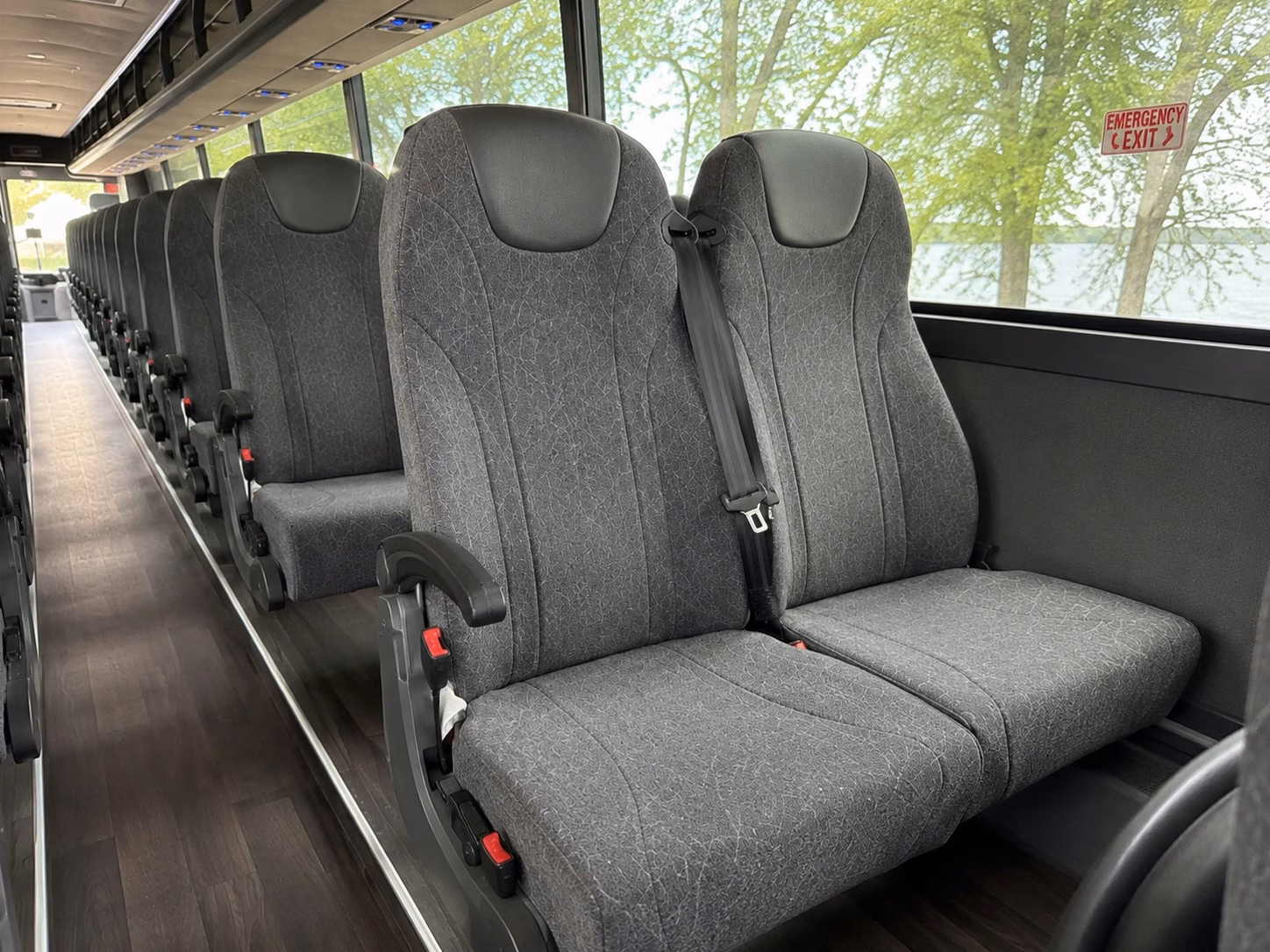 eugene school field trip charter bus rentals