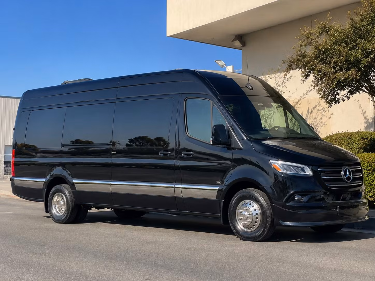 sprinter vans and minibuses for small group concert trips in eugene